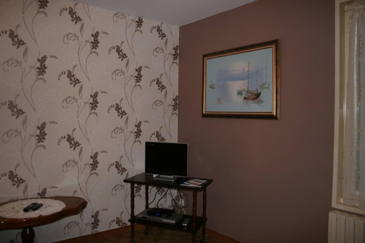 1 Bedroom House 20Min Walk To Centre In Tournus Luaran gambar